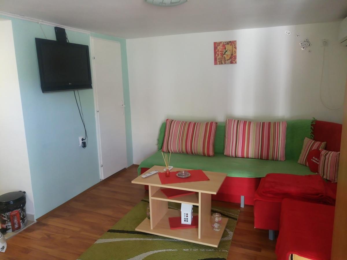 Apartmani Jankovic Vrdnik Eksteriør billede