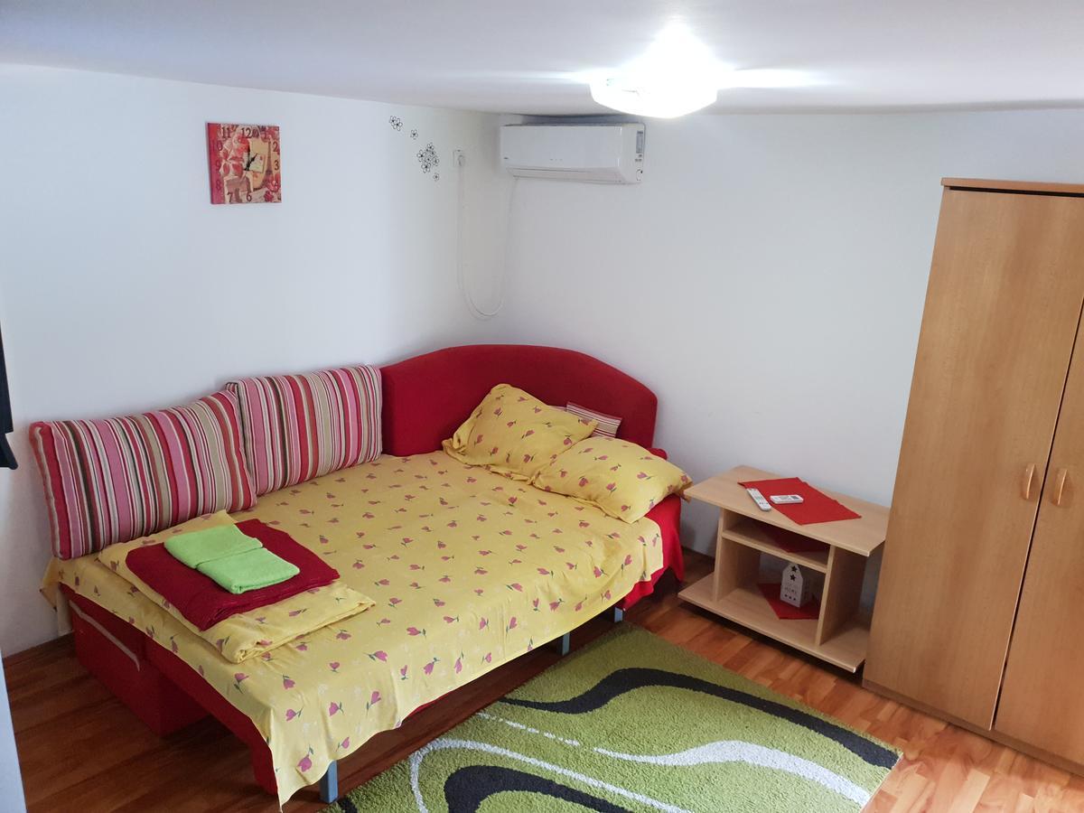 Apartmani Jankovic Vrdnik Eksteriør billede